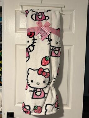Hello Kitty Strawberry Throw Blanket